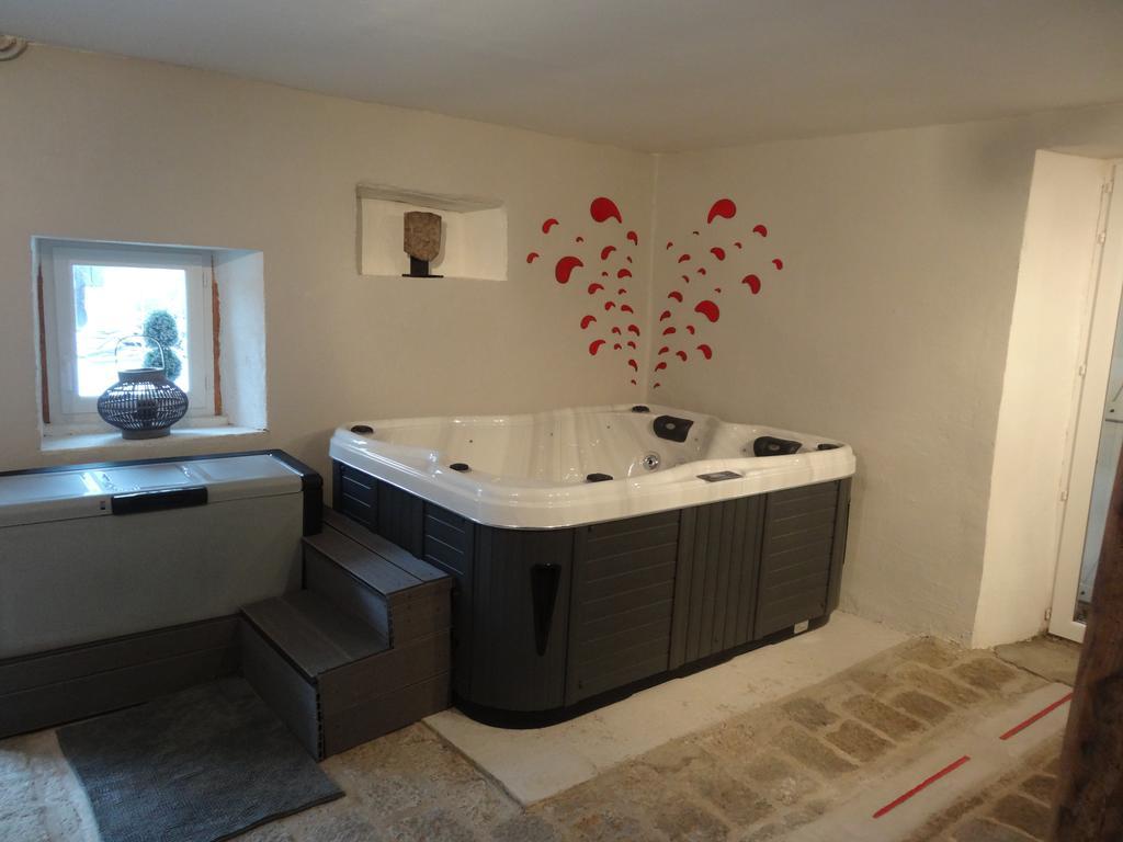 La Bromontoise Chambres D'Hotes 蓬特吉博 外观 照片