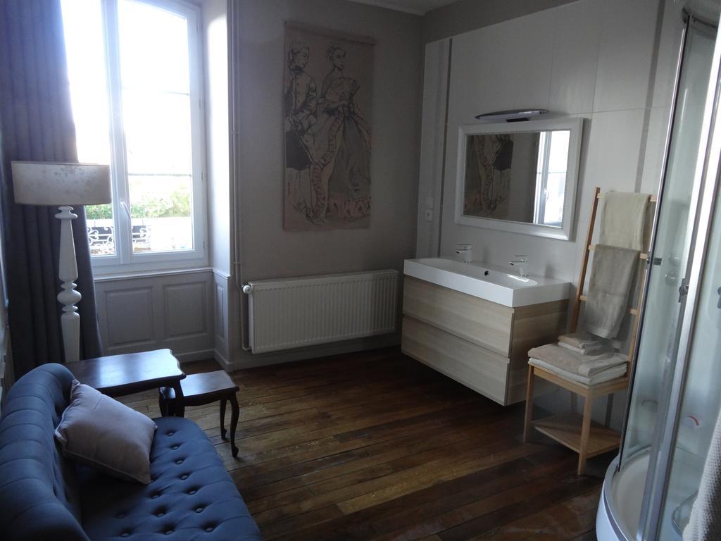 La Bromontoise Chambres D'Hotes 蓬特吉博 客房 照片
